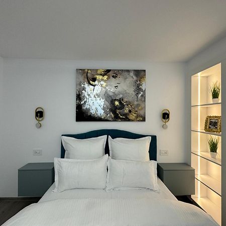 Central Suite Бухарест Екстер'єр фото